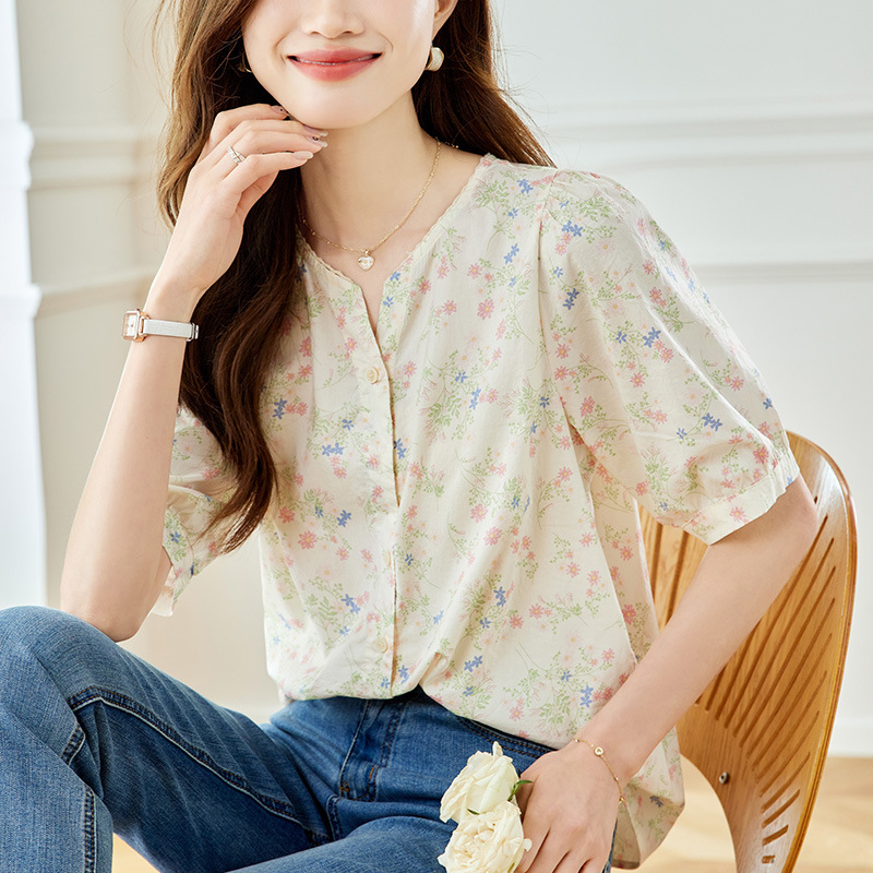 时尚V领碎花短袖衬衫显瘦百搭夏季女装上衣，女装衬衫，可风各