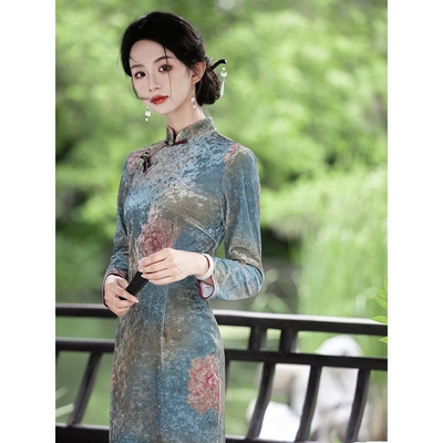 进口长袖改良素雅旗袍2025秋季复古民国风优雅丝绒印花气质连衣裙