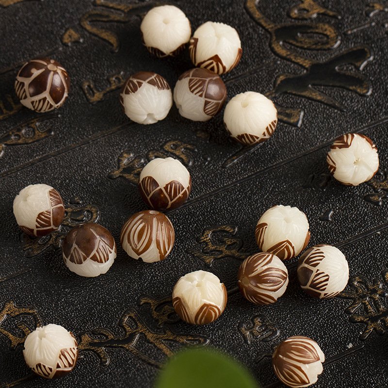 进口DIY饰品佛珠手串配件 莲花珠子 手链串珠 带皮菩提根雕刻莲花