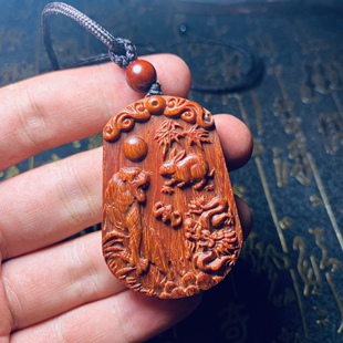 印度小叶紫檀虎兔龙红木吊坠三会木寅卯辰钥匙扣五行木挂件定制