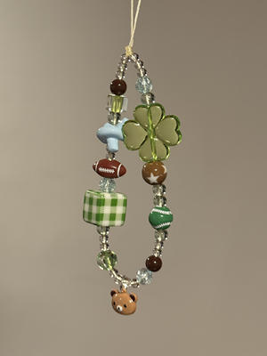 ins风韩系手机链四叶草轻松熊格子串珠手链ccd挂件相机挂件手绳