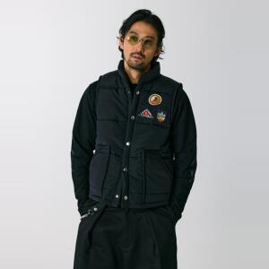 AKOM Online FW24 高蓬度夹棉刺绣徽章棉马甲冬季