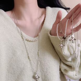 浅钛金色鸢尾花珍珠十字架吊坠项链女小众甜酷时尚轻奢气质锁骨链