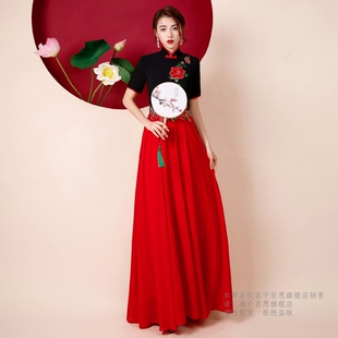 2025年新款演出服女改良旗袍走秀款长款连衣裙舞台大气舞蹈服红色