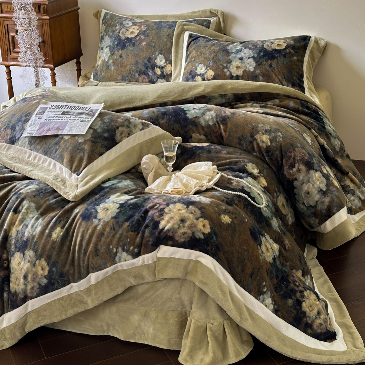 高端复古风牛奶绒深色四件套