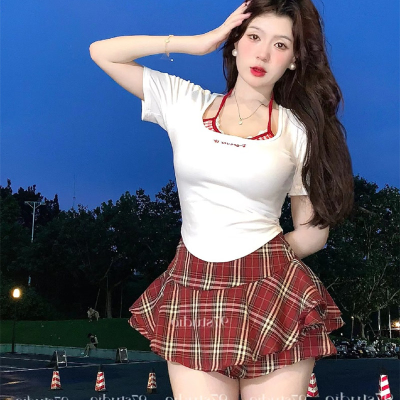 大码胖mm纯欲假两件挂脖T恤上衣格子半身裙裤女夏辣妹显瘦两件套,女装/女士精品,大码套装,淘宝优惠券,粉丝福利购,淘宝优惠卷