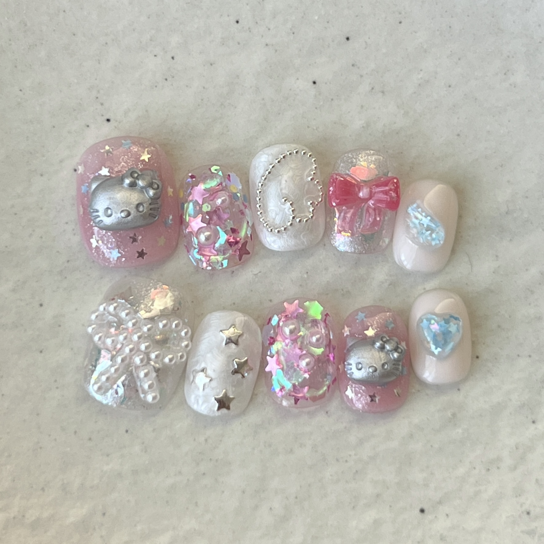 zhuii studio 铁头kitty蝴蝶结少女短甲手工定制穿戴甲片