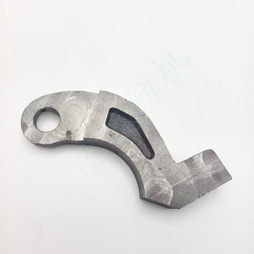 丰田经轴托脚压箍抱箍