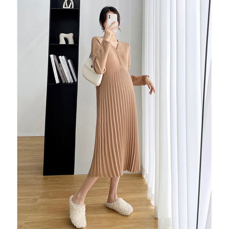 PREGNANT WOMENS DRESSES AUTUMN FASHION TRENDS MOM KNITTING THIN COVERING THE BELLY FOREIGN STYLE OVER-THE-KNEE PLEATS AUTUMN AND WINTER BOTTOMING LONG SKIRTS WOMEN