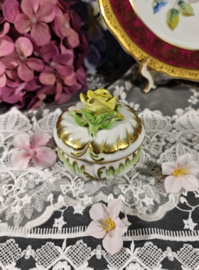 西洋古董现货 赫伦 herend 维多利亚3d黄色玫瑰首饰盒 7.5CM 现货