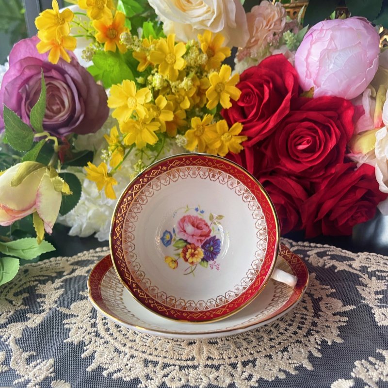 西洋古董 Grafton正红描金杯底玫瑰花卉阔口鎏金骨瓷咖啡杯碟现货