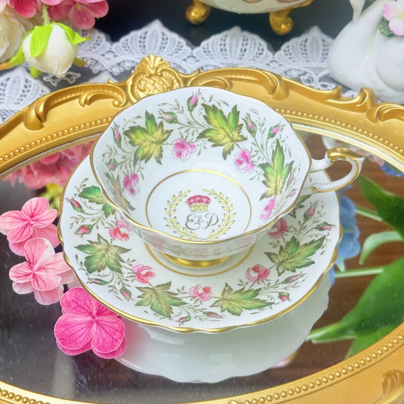 西洋古董 paragon 双狮枫叶玫瑰花环阔口鎏金骨瓷咖啡杯碟 现货