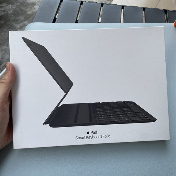 适用于Apple/苹果原装键盘式 智能双面夹键盘iPad pro11寸/12.9寸