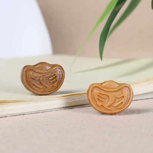 绿檀木雕刻元宝发财小配件文玩佛珠通孔配饰diy手机链包包车挂件