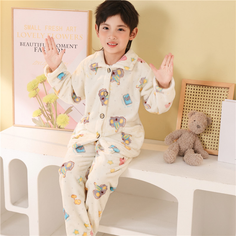 秋冬儿童法兰绒保暖家居服套装