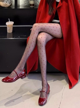 圣诞款红波点黑丝袜好纯欲！女人味十足～不显瘦的丝袜我不穿！