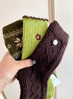 冬天的咖绿色系可太美了~绿野仙踪~森系复古风~袜子女厚款保暖