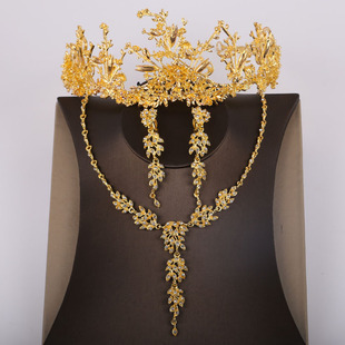 2024新款新娘头饰金色皇冠三件套发饰项链耳环套装结婚婚纱配饰品