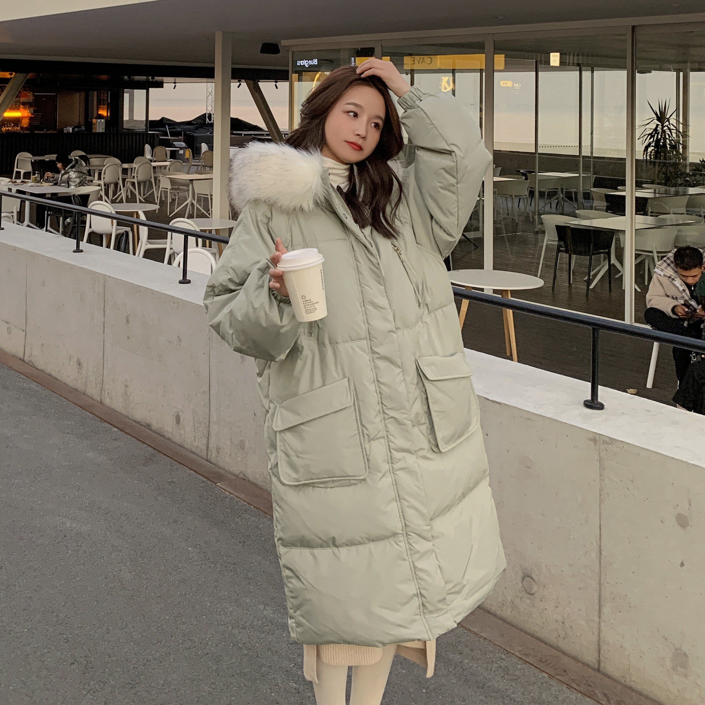 绿色学院风冬季羽绒棉服女2024新款韩系感中长款过膝宽松加厚棉袄图片