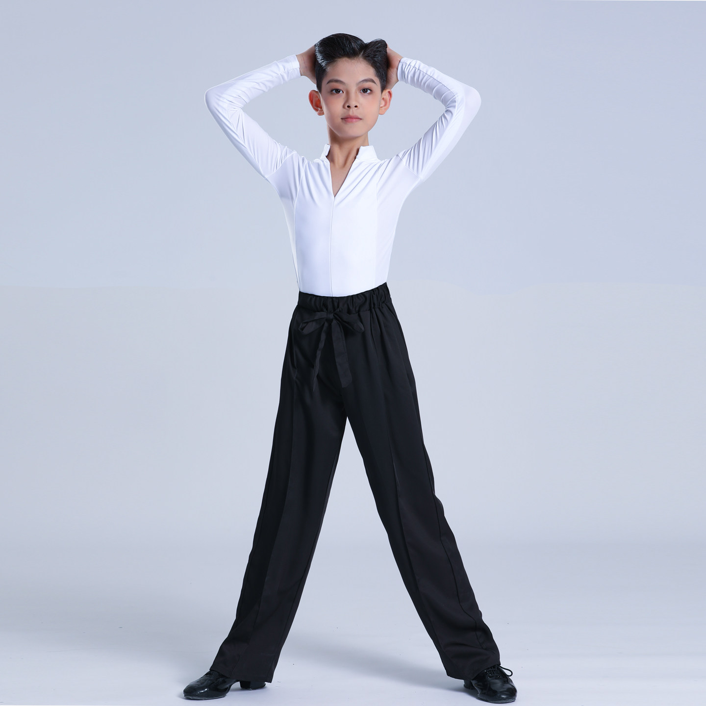 男童拉丁舞练功服V领阔腿裤专业比赛考级服拉丁训练习套装长短袖,运动/瑜伽/健身/球迷用品,拉丁舞练习套装,淘宝优惠券,粉丝福利购,淘宝优惠卷