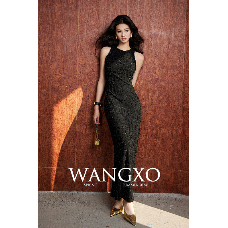 WANGXO丨定制弹力亮丝流苏方格丨圆领削肩修身显瘦气质收腰洋装