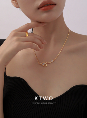 时尚不规则吊坠锆石项链女ins潮小众设计镀18k金高级感锁骨毛衣链