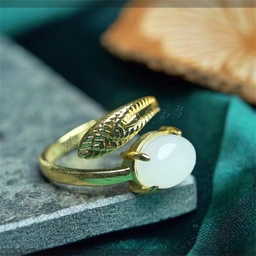 新疆羊脂玉白玉凤尾戒指镶嵌