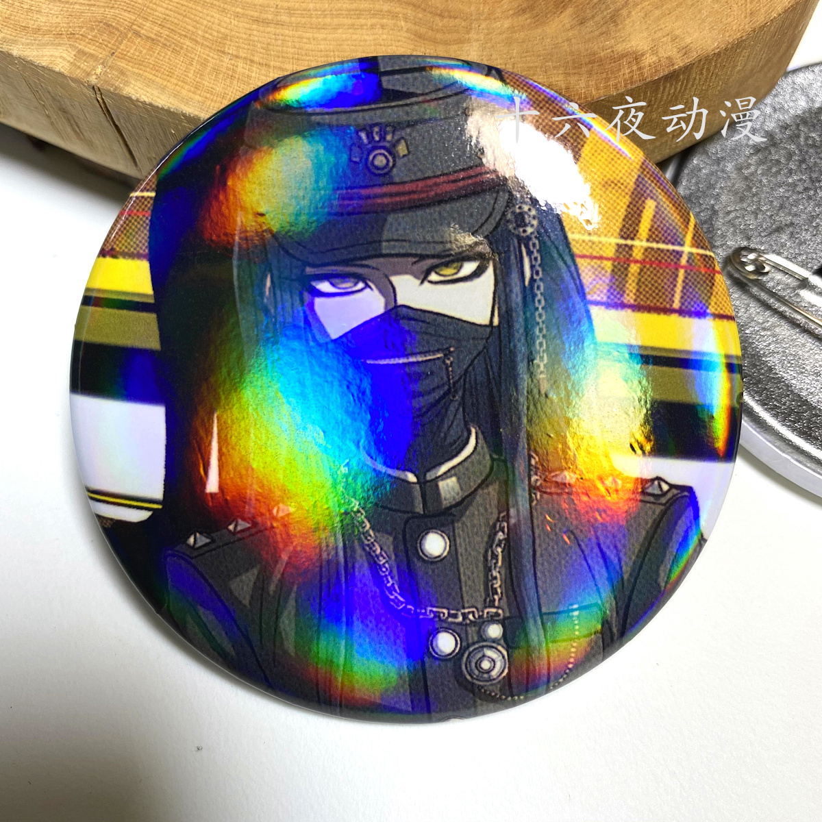 弹丸论破V2周边王马小吉COS天海兰太郎王马小吉动漫胸章徽章吧唧