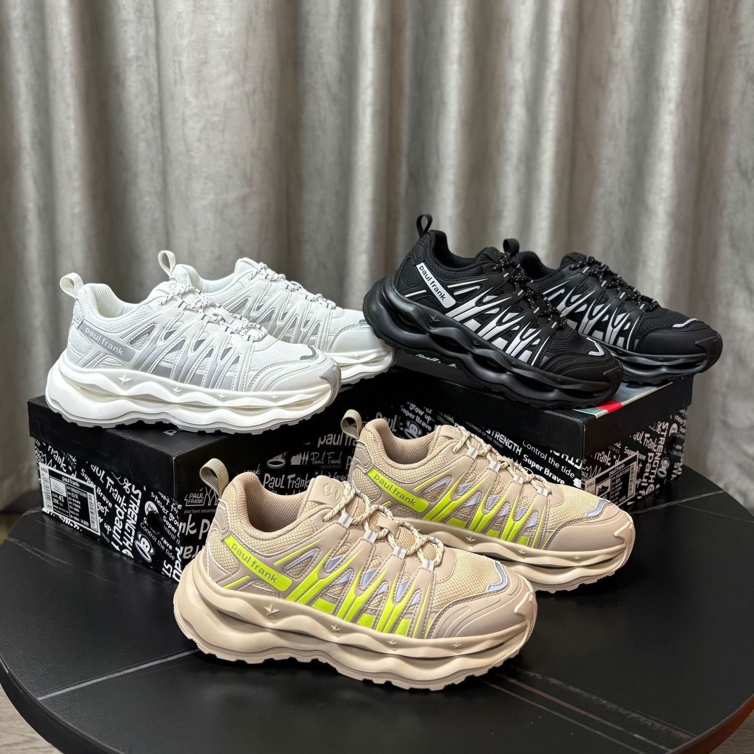 外贸原单秋冬季新款户外轻便舒适跑步鞋防滑耐磨减震运动鞋休闲鞋