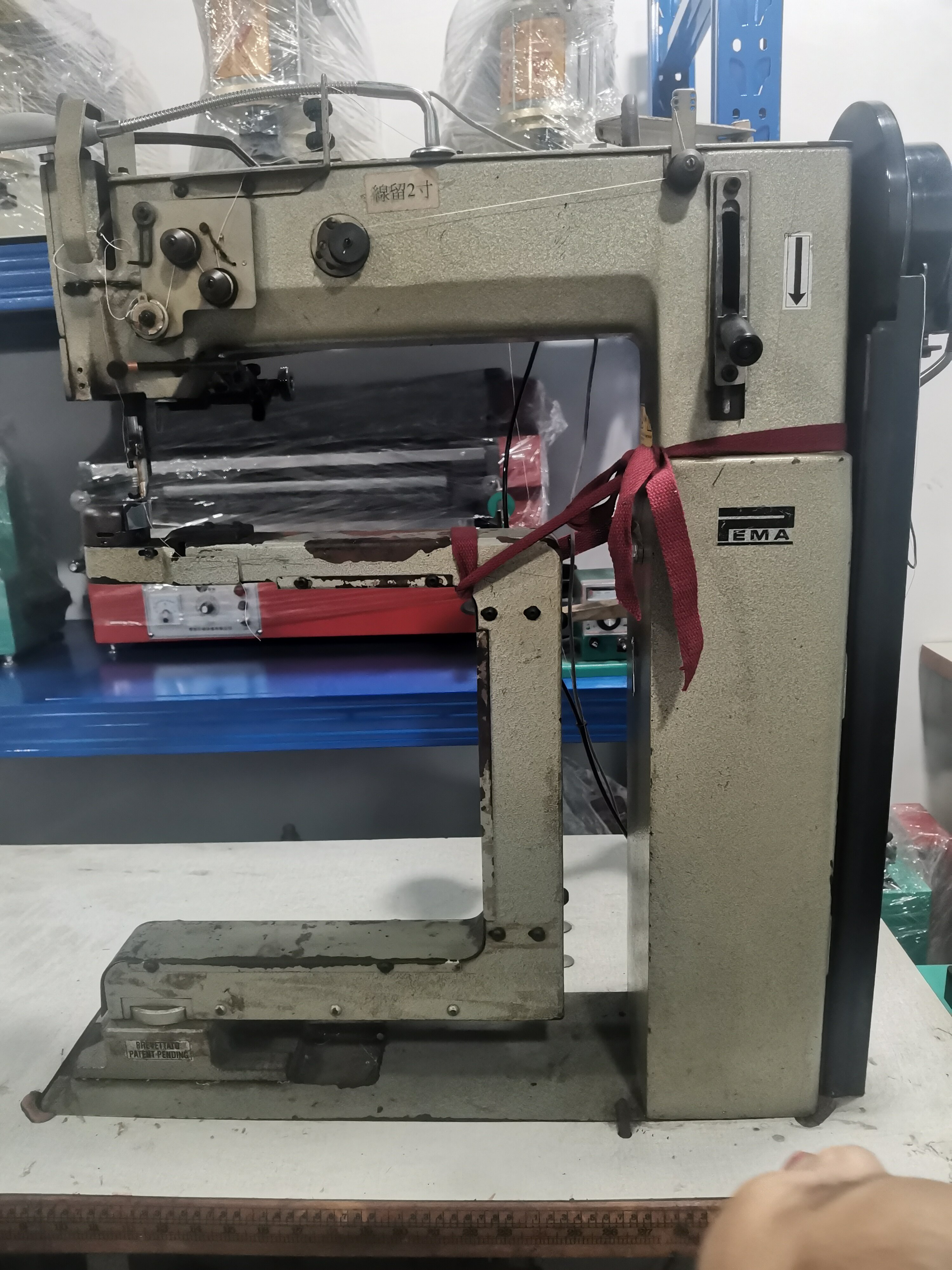 二手意大利原装进口ema360度旋转高柱车缝纫机缝制奢侈品包包皮具