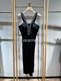 5699 EGKPT4243Z 黑色缎面醋酸抹胸式 V领收腰高开叉礼服裙连衣裙
