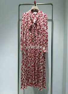 4699 EGKPS4607A 红色温柔风真丝收腰泡泡袖 印花连衣裙