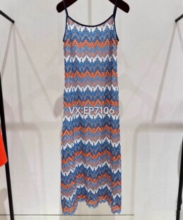 蓝色度假风收腰镂空肌理吊带连衣裙吊带裙 2999 EGKES4230A