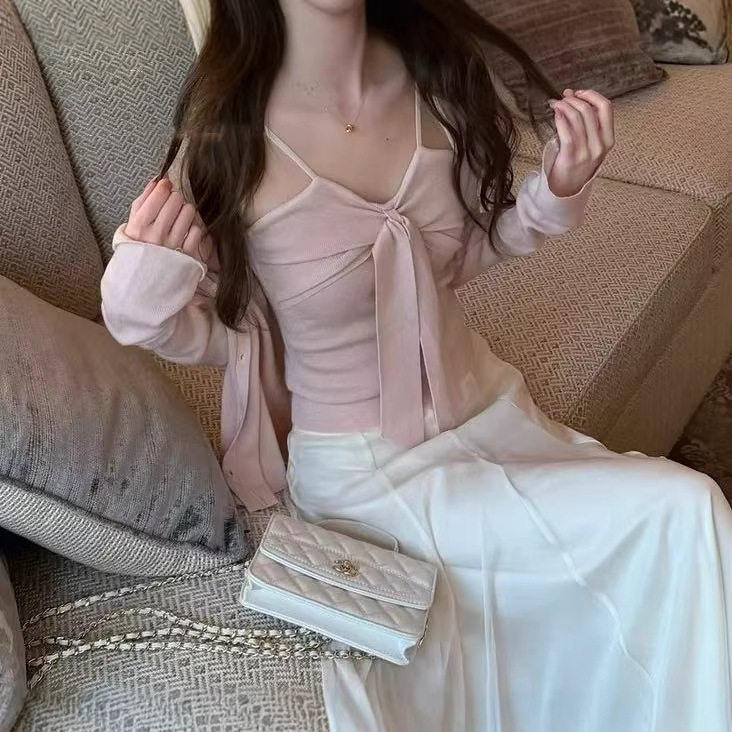 2026年春季新款韩系甜美温柔蝴蝶结吊带背心叠穿针织开衫两件套女