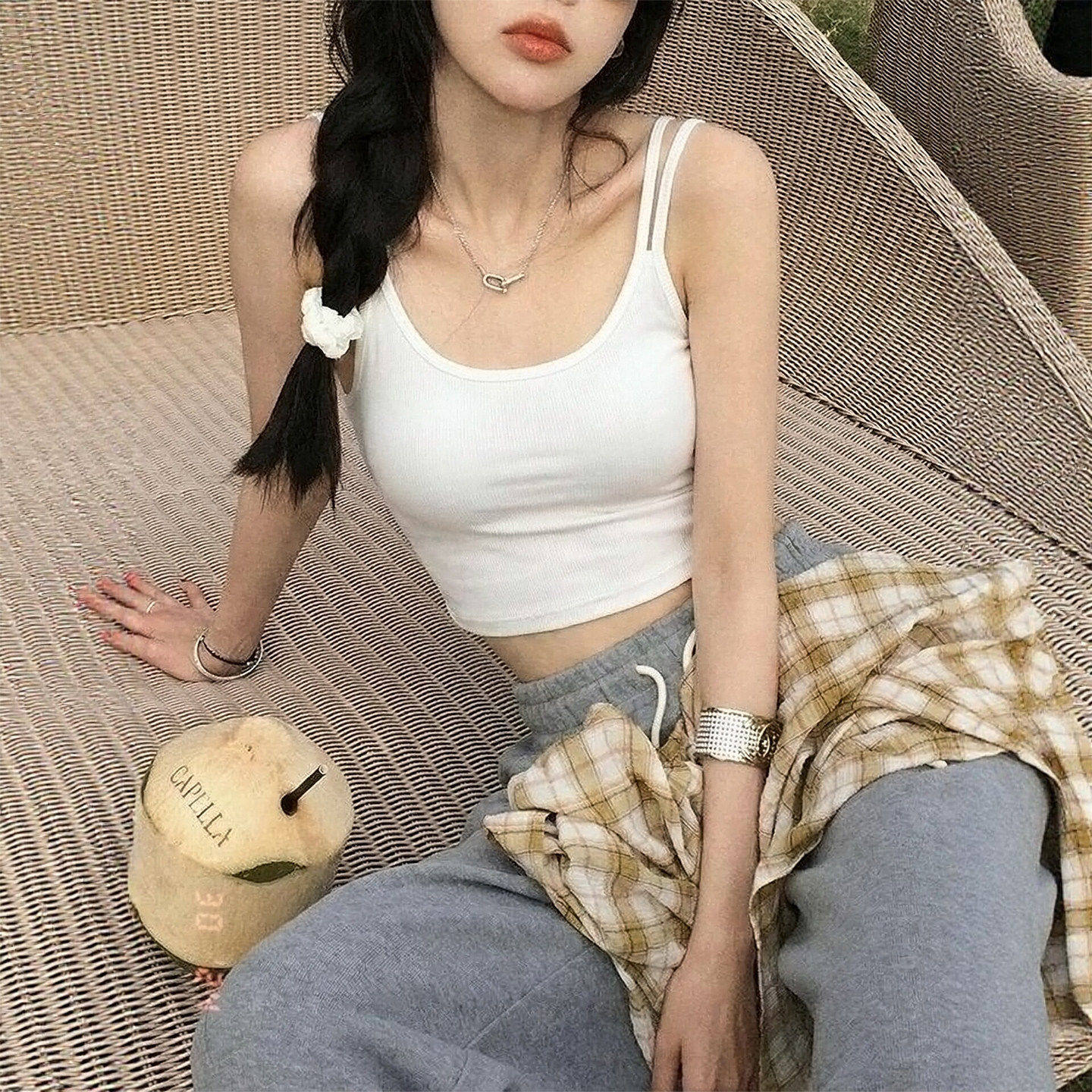 白色小吊带背心女内搭打底夏季带胸垫遮副乳胖mm针织美背无袖上衣