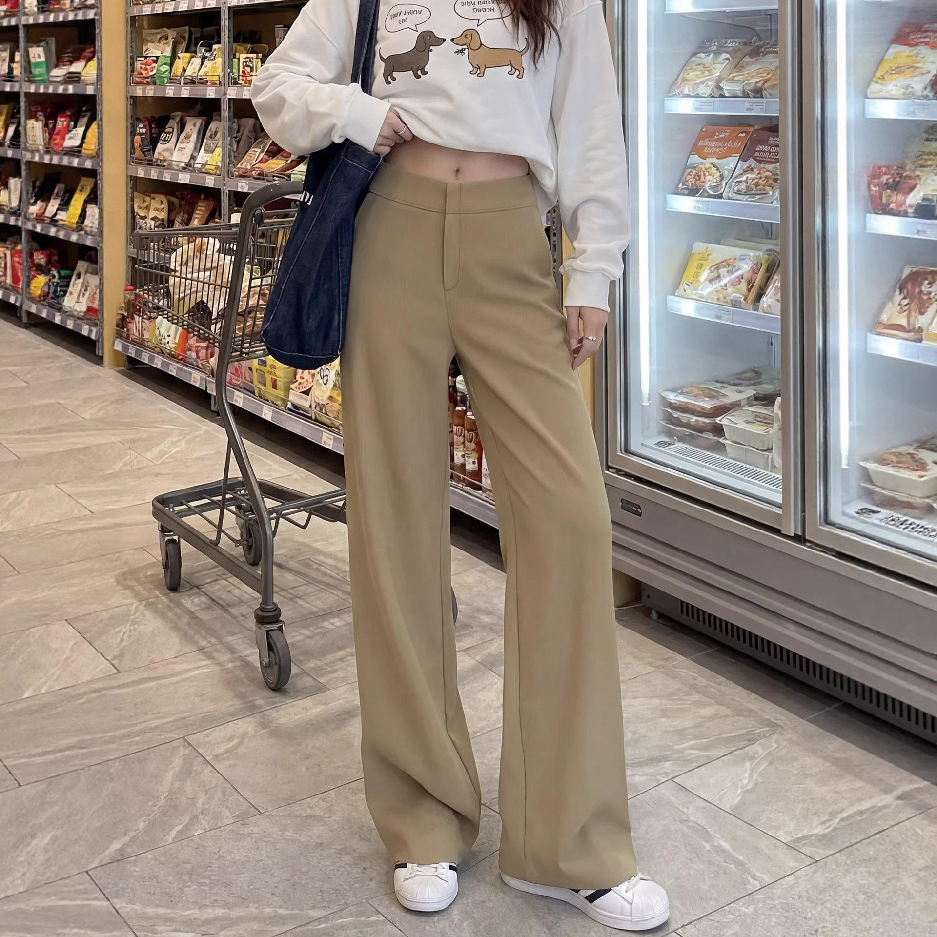 卡其色西装裤女春秋季2026新款高级感垂感老钱风休闲直筒阔腿裤子