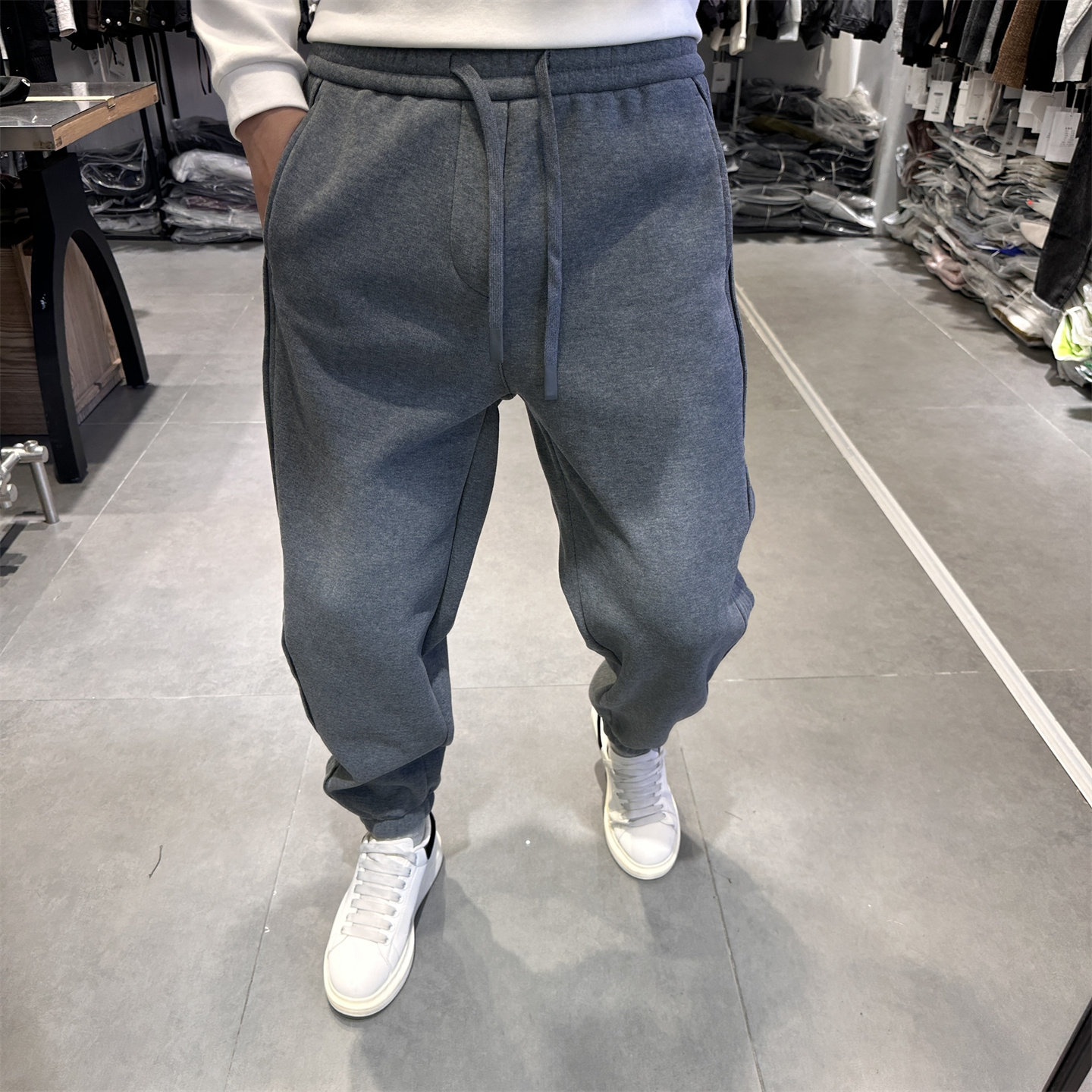 冬季新款重磅加绒束脚卫裤男韩版修身弹力加厚保暖运动休闲裤长裤