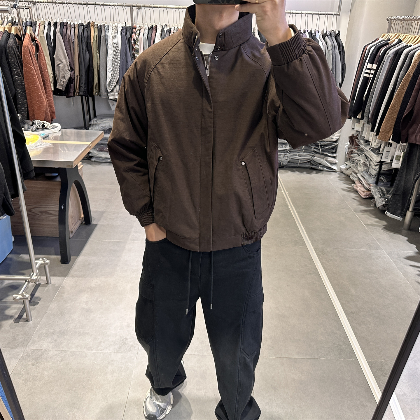 冬季新款设计感小立领羽绒服男