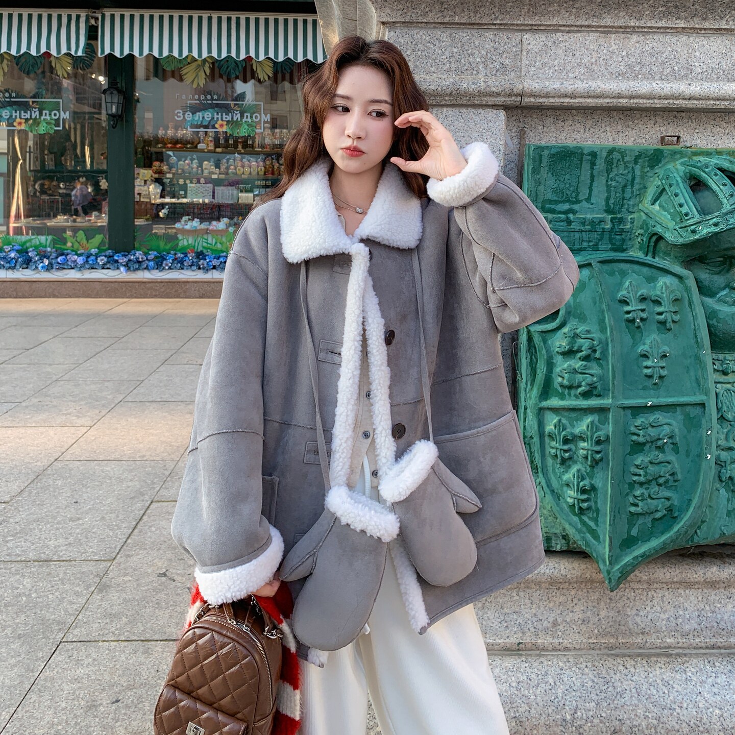 麂皮绒两面穿羊羔毛外套女冬季新款小个子加绒加厚皮毛一体棉服,女装皮草,金十上