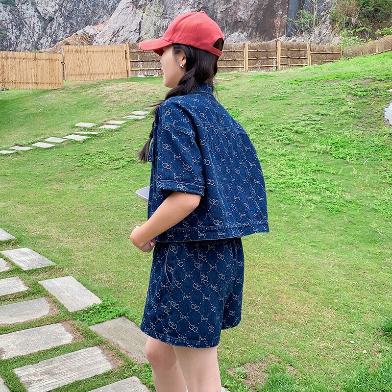 ootd穿搭小香风牛仔套装女夏2025超火独特漂亮欧货短袖短裤两件套,女装套装/套裙,金十上