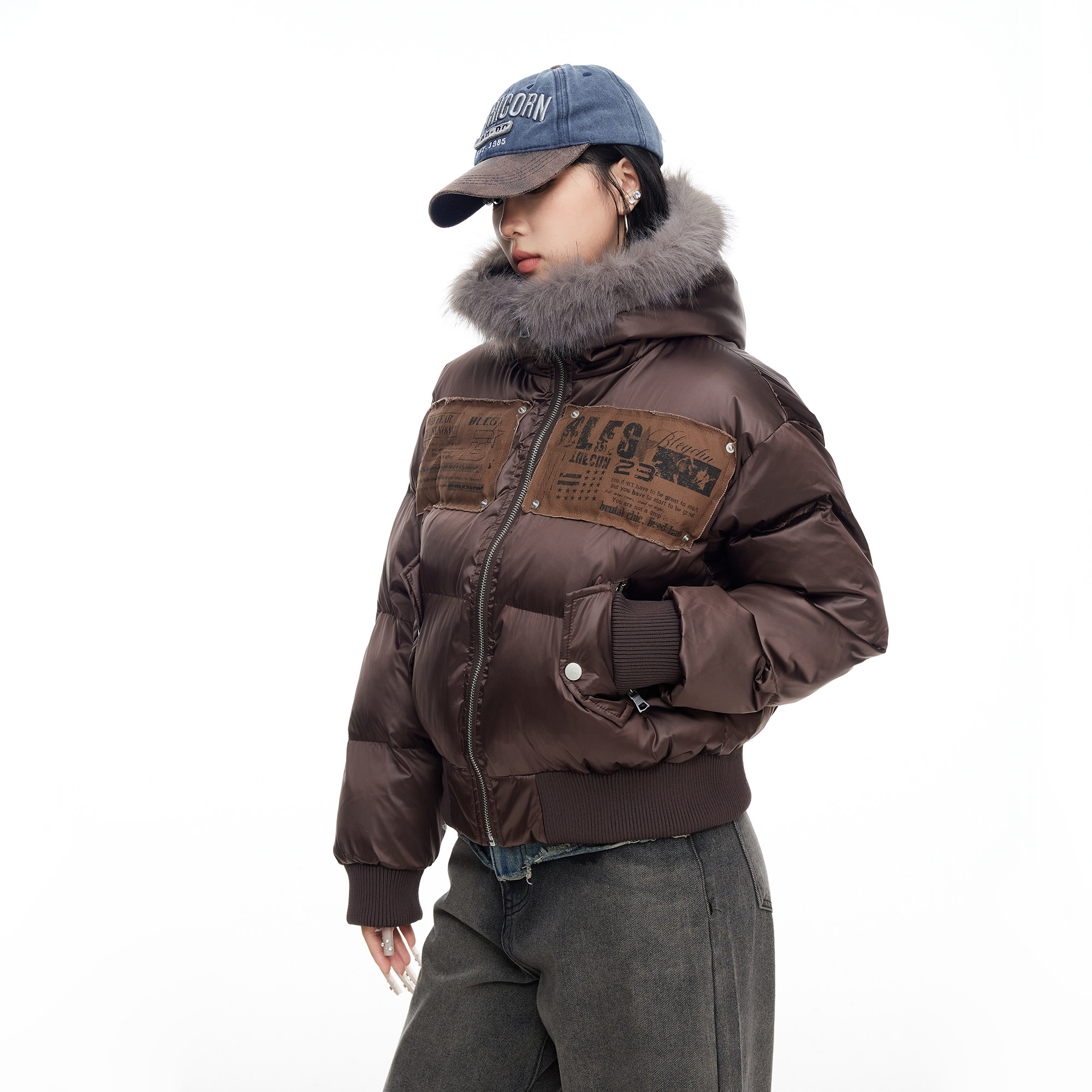 美式复古贴布绣连帽毛领棉服女短款2025新款设计感显瘦棉衣外套潮,女装/女士精品,棉衣/棉服,淘宝优惠券,粉丝福利购,淘宝优惠卷