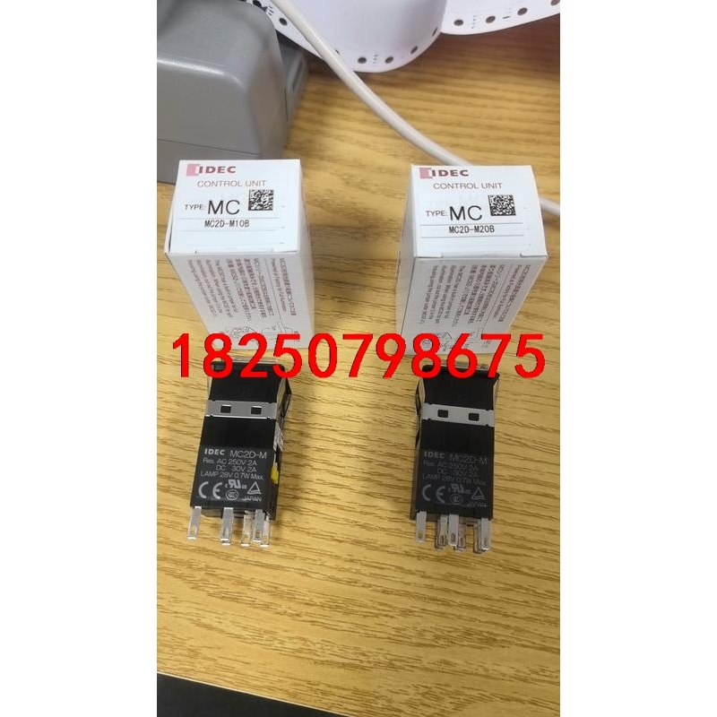 IDEC和泉按钮MC2D-M10B 库里几百个清仓议价
