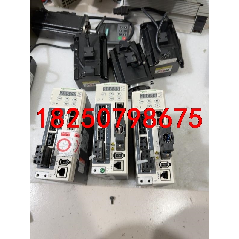 施耐德伺服电机驱动器 LXM23AU04M3X，数量3台，单议价