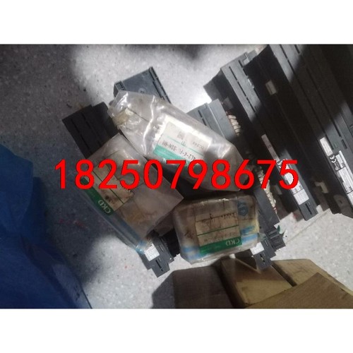 CKD电磁阀4L2-4-FG-S3N-M6全新三个，无外包装议价