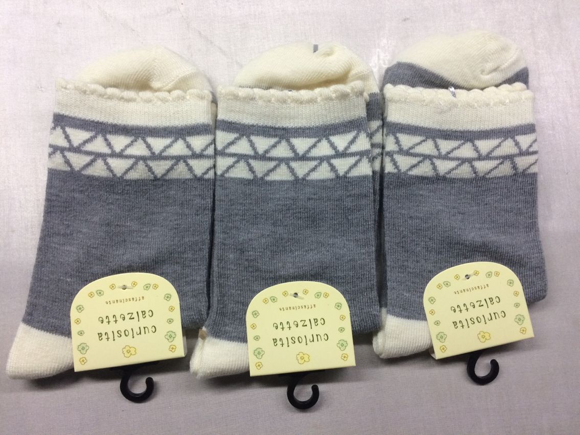 H639 日本单春秋冬季棉腈混纺包装完整女士袜