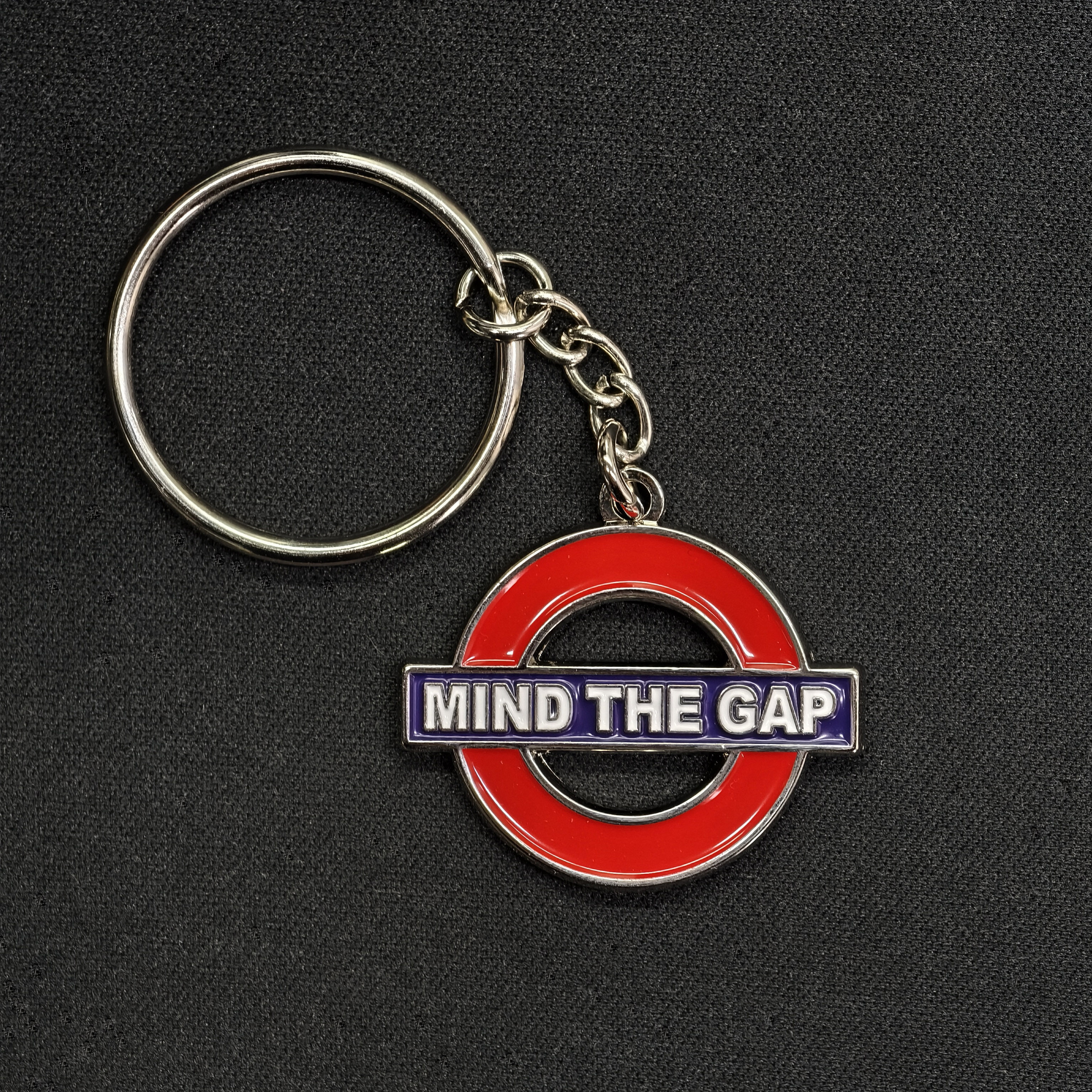 【新品】MIND THE GAP钥匙扣金属英国地铁英区留子创意纪念品划算