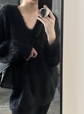 TAI胎。闭眼入！暗黑富贵花 柔软貂绒V领加厚毛衣中长款显瘦宽松