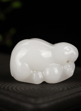 新款玉石生肖兔手把件和田玉兔子把玩件男女款白玉手件立体玉挂件