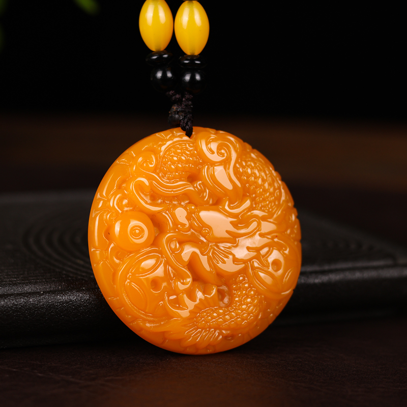 和田玉黄玉龙牌吊坠男女款天然黄龙玉挂件生肖龙项链府上有龙吊坠