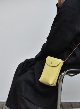 限量款！多巴胺黄女士夏日小背包 意大利牛皮